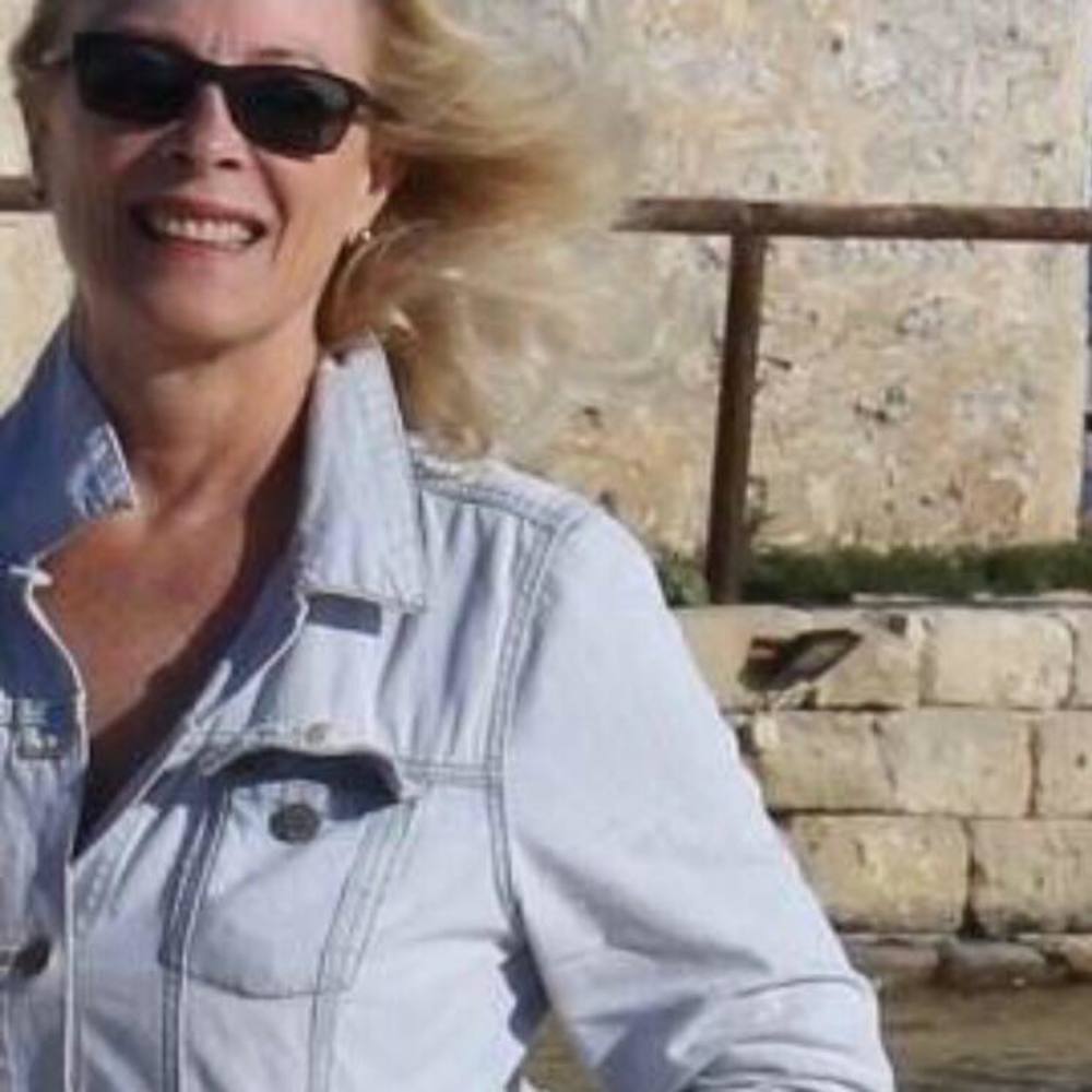 Meet your Posher, Deb